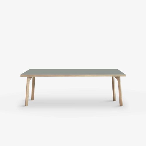Room-Bench-150-front-ash